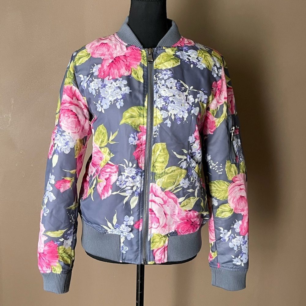 Raison D’etre light Spring Floral Jacket